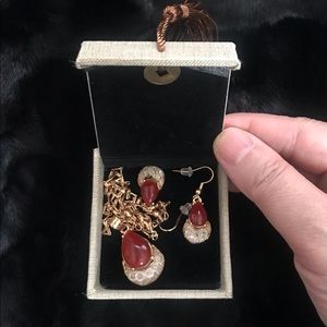 Vintage carnelian/rose gold pendant & earring set